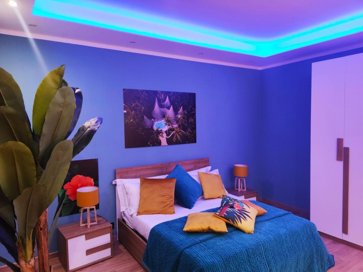 Suite Maison Tropical - Luxury Apartment In Бари Экстерьер фото
